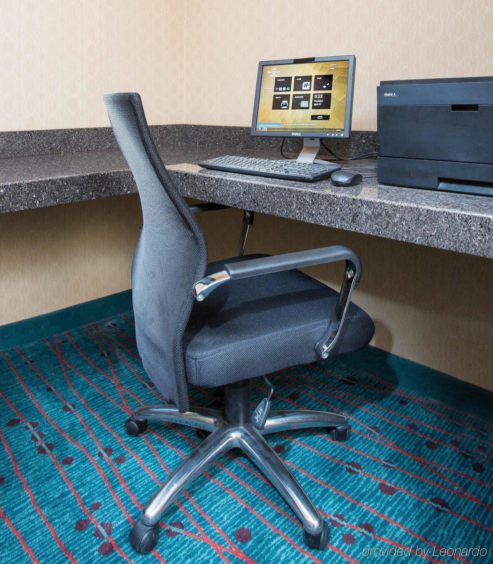 Residence Inn Топика Экстерьер фото