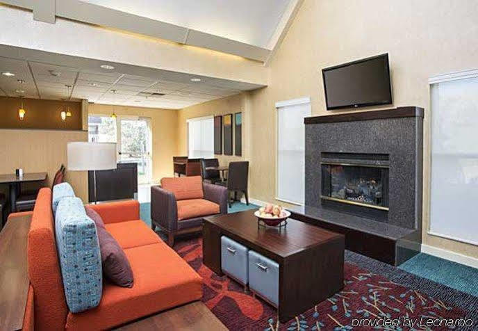 Residence Inn Топика Экстерьер фото